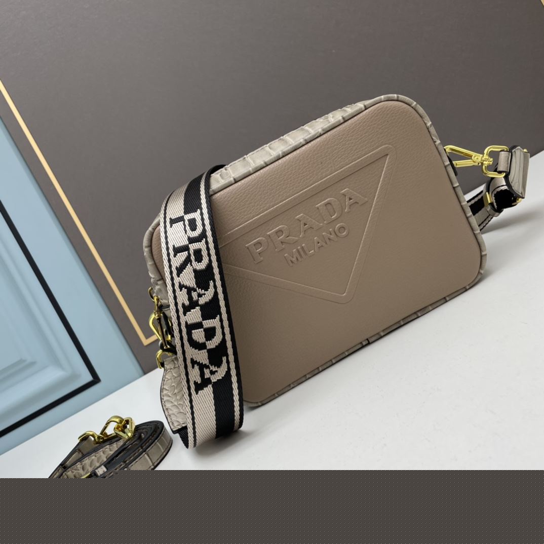 Pra*a satchel bags